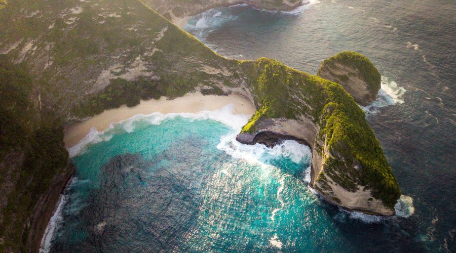 pexels-maxravier-2253821